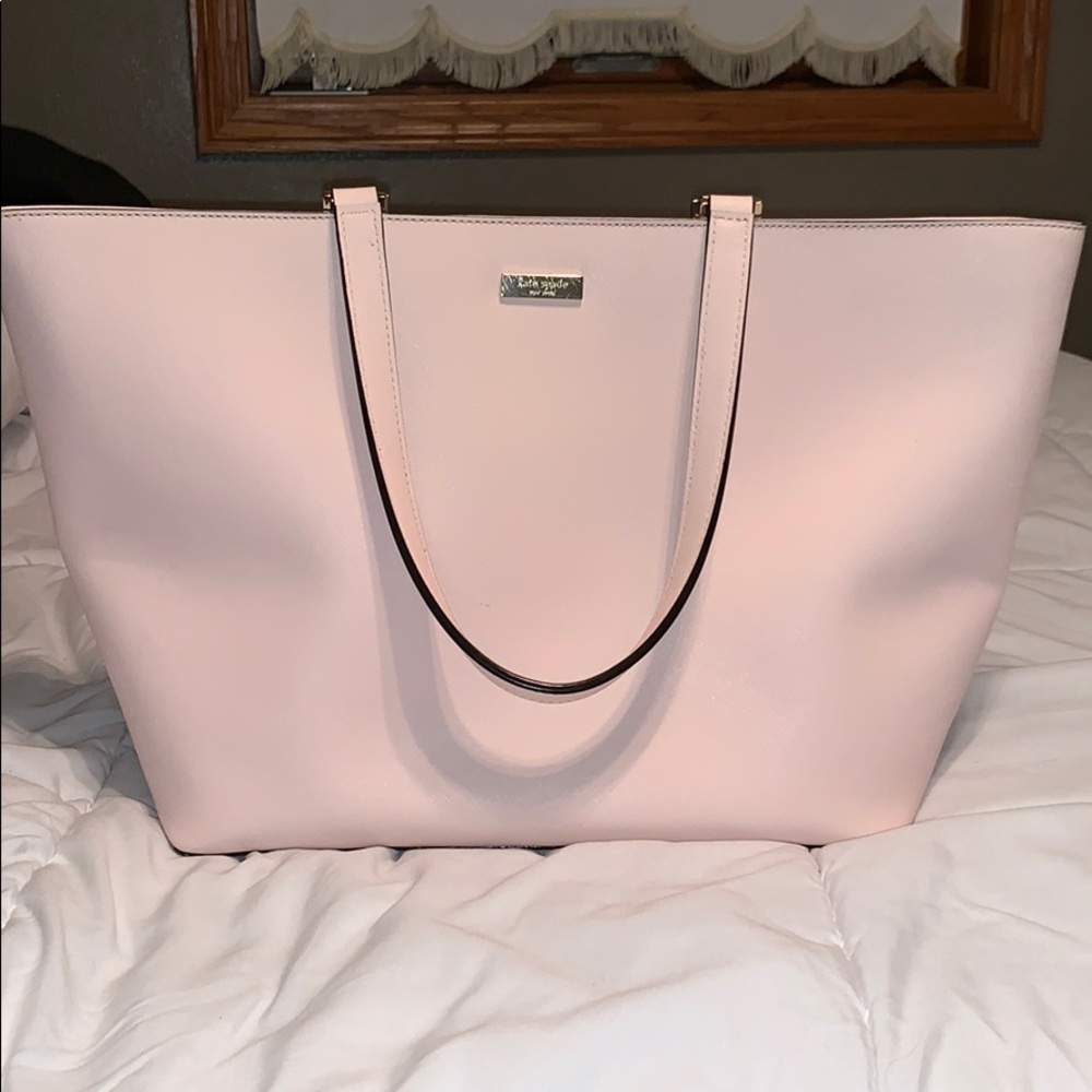 Perfect Pink Kate Spade Oversized Tote!!